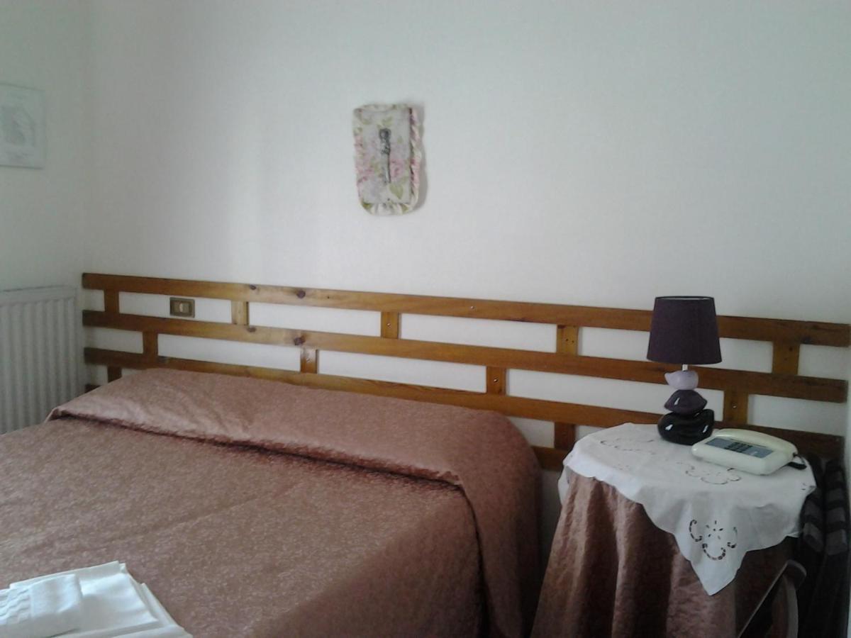 Hotel Villa Stella 카시아 외부 사진