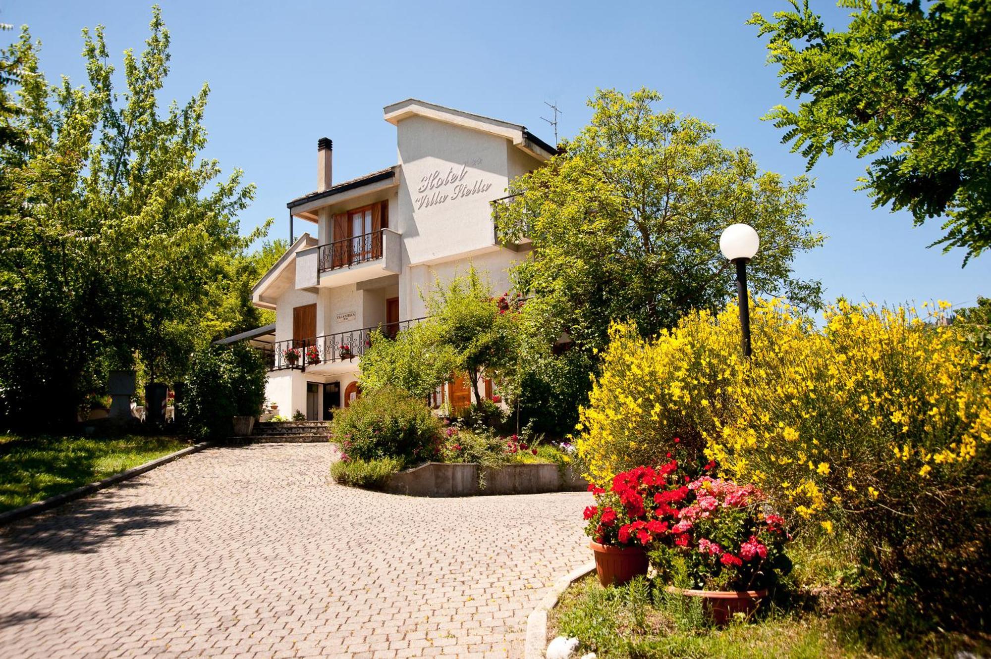 Hotel Villa Stella 카시아 외부 사진